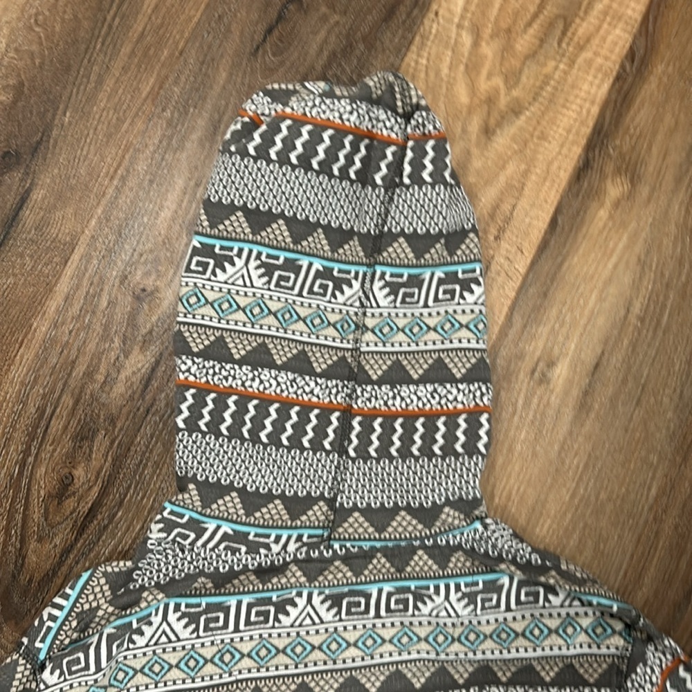 Free Planet 100% cotton Aztec pattern hoodie sweatshirt size Medium gray - Picture 11 of 14